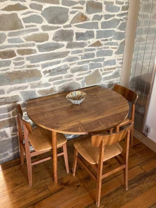 Ty Taf 2 Bed Cottage With Deck & Easy Transport Links Cardiff Kültér fotó